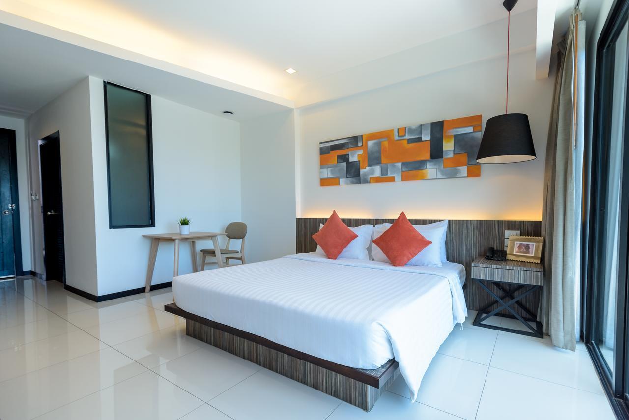 Hotel J Residence Pattaya Esterno foto