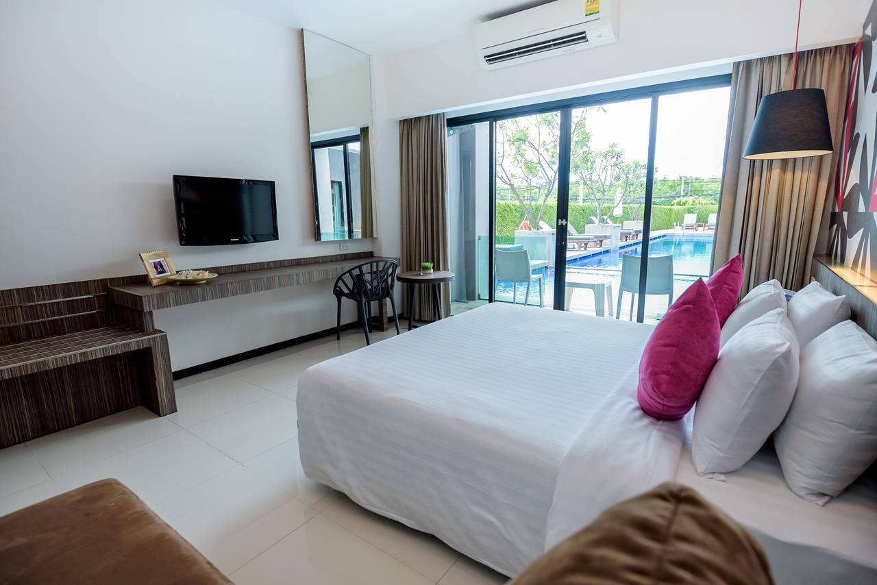 Hotel J Residence Pattaya Esterno foto