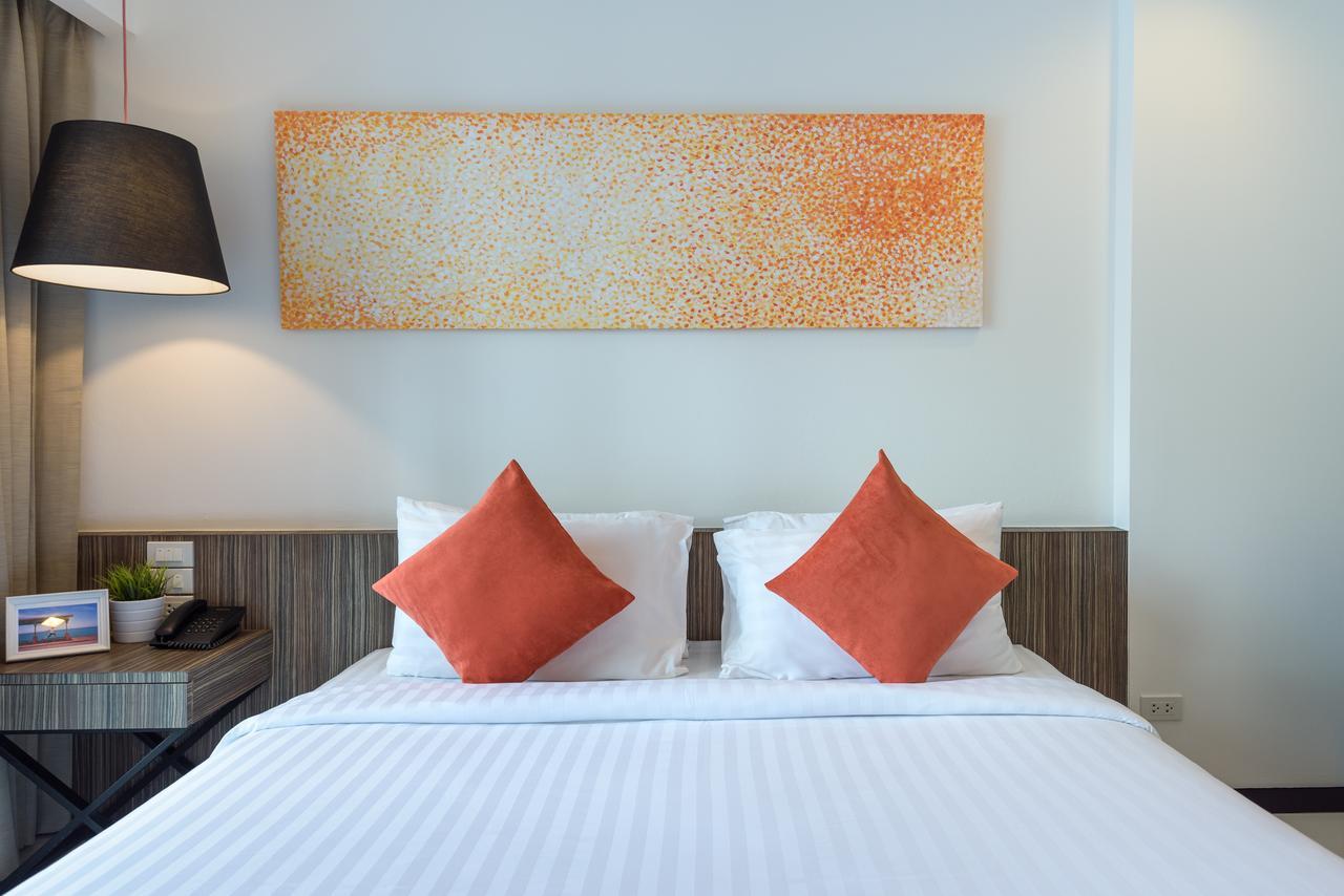 Hotel J Residence Pattaya Esterno foto