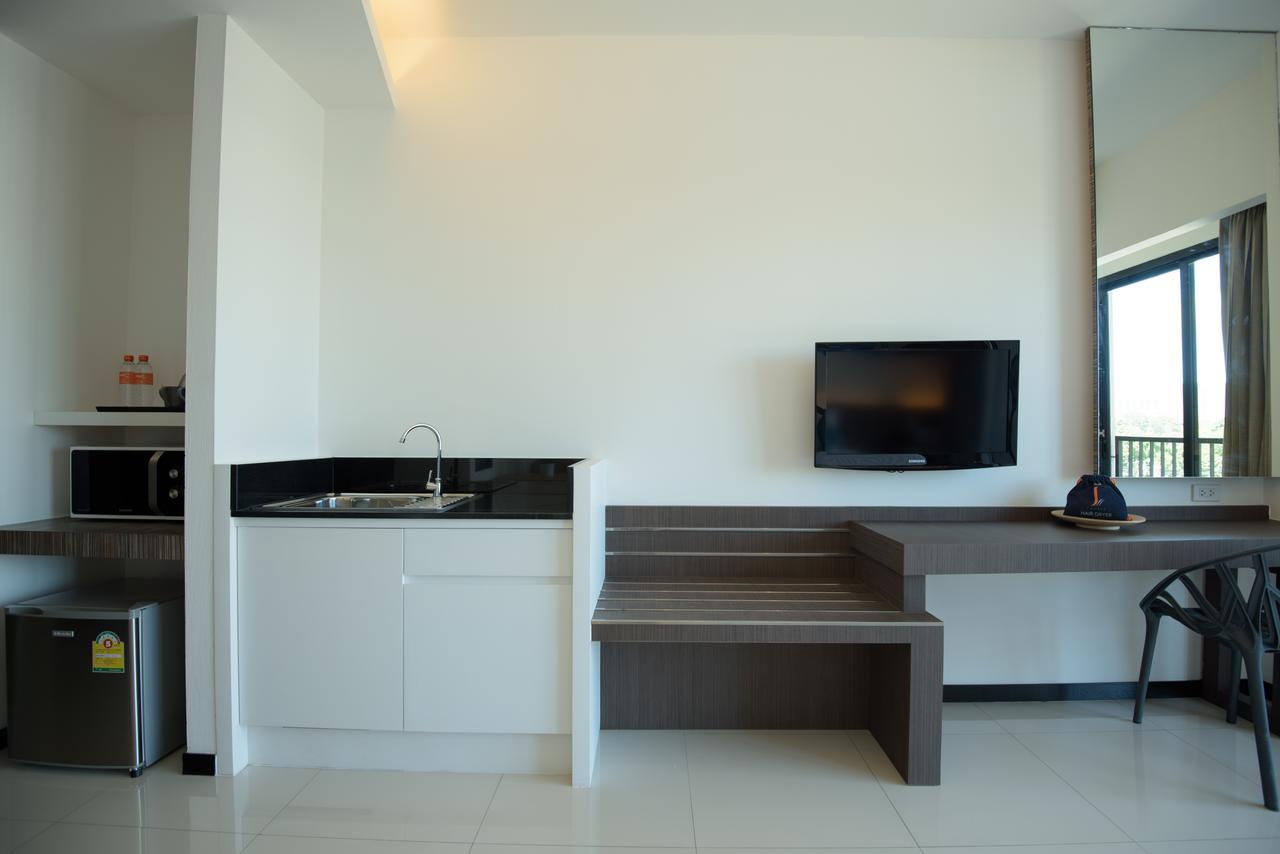 Hotel J Residence Pattaya Esterno foto