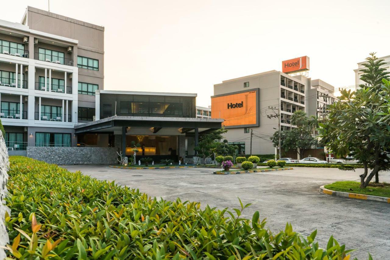 Hotel J Residence Pattaya Esterno foto
